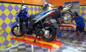 usaha-cuci-motor